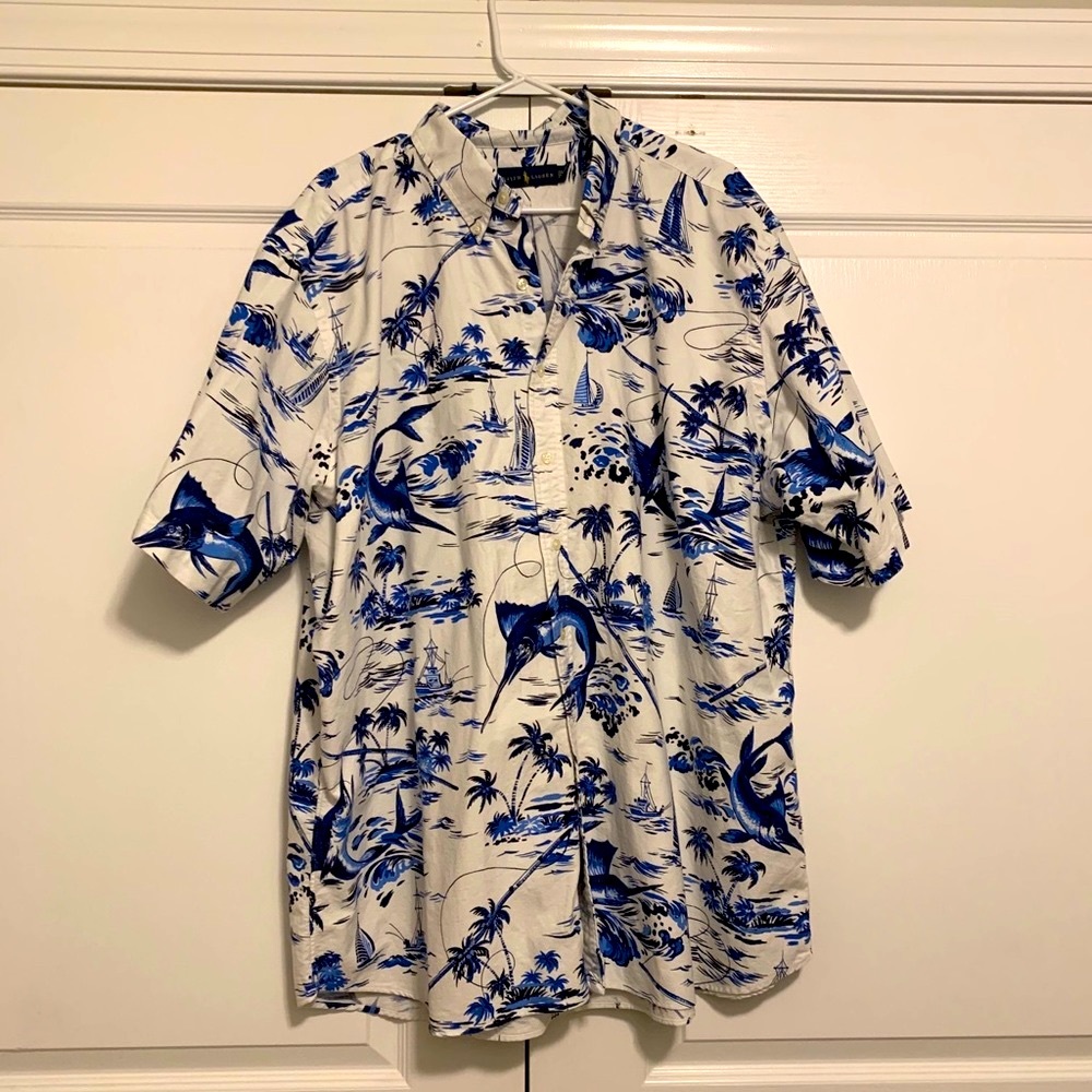 NWOT 2XLT Patterned Polo short sleeve button up